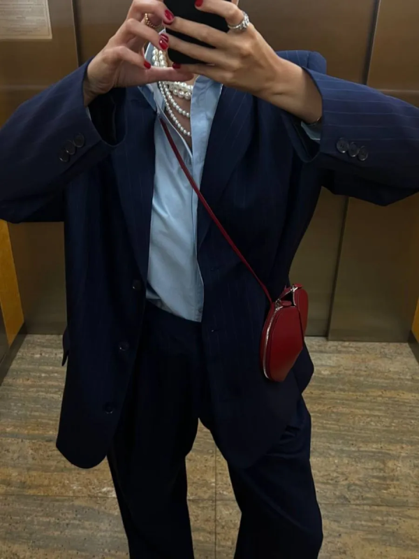 发发奇|为什么Ta穿基础款却像贵10倍?90%的人都忽略的配饰搭配法则~
