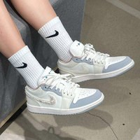 NIKE 耐克 AIR JORDAN 1 LOW SE 女款篮球鞋 HF4078-100