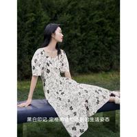 【100棉】2025夏装复古桃心领印花连衣裙女式度假碎花裙