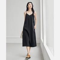 2025夏装度假风V领吊带连衣裙垂感优雅显瘦女式无袖长裙