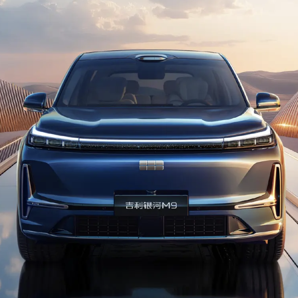 吉利银河 M9