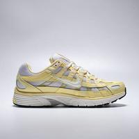  NIKE/耐克 轻盈缓震 女士运动鞋