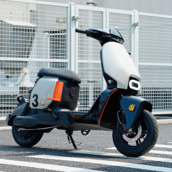 极核 ZEEHO 新国标电动车自行车EZ3i踏板车 极光绿