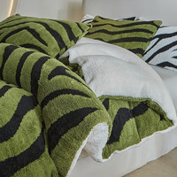 J.H.Longess 秋冬双面绒被套毯保暖被罩多用途拉链羊羔绒休闲盖毯被套 Wn-斑马纹军绿 被套毯200*230cm