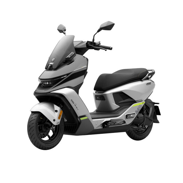 九号 M5 100 电动摩托车 幻影银/莹夜黑/光子橙