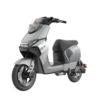 雅迪 冠能S白鲨70L 电动自行车 时尚成人城市通勤代步智能电动车 颜色到店自选