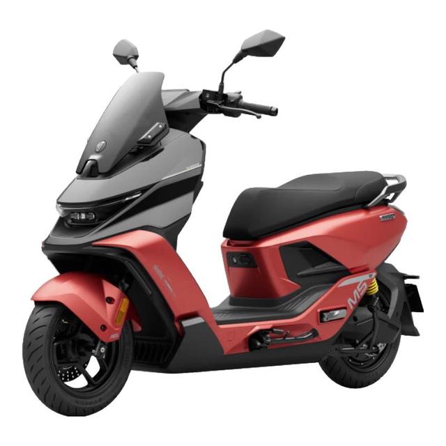 九号 M5 100 电动摩托车 脉冲红/电光绿