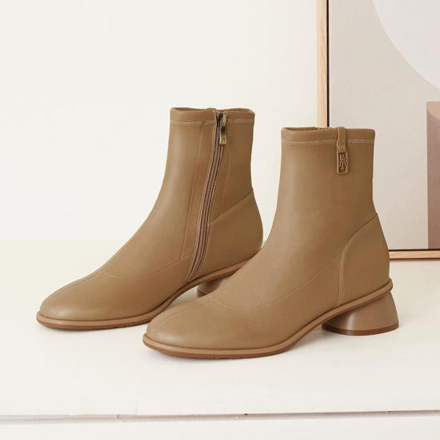 Bata 时装靴女冬商场粗跟通勤弹力瘦瘦短筒靴