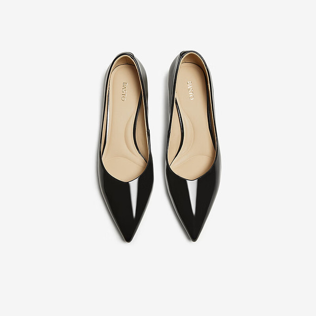 百思图 秋牛皮尖头高跟鞋不累脚