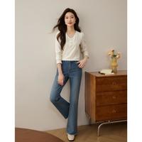 熙世界 【温柔海浪纹肌理】气质针织衫长袖春秋季精致四叶草扣V领上衣女