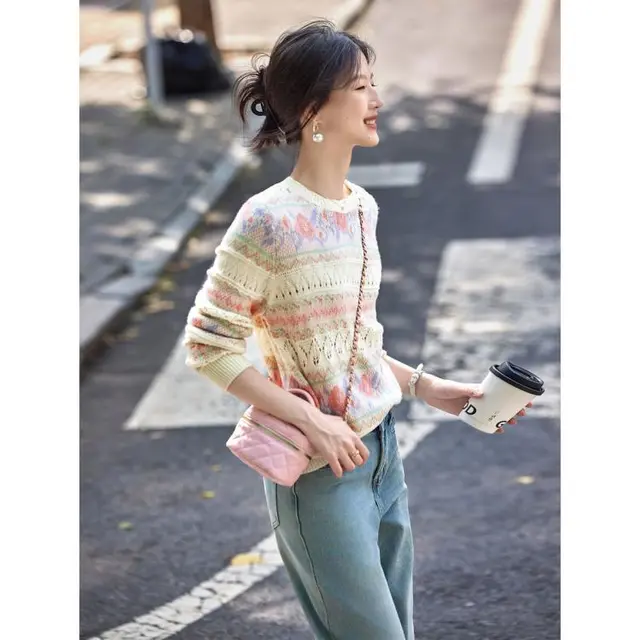 春季法式小众镂空休闲长袖T恤短款薄上衣提花针织衫女