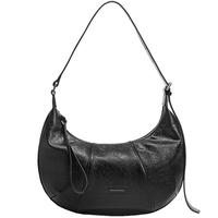 百丽潮酷褶皱油蜡皮腋下包X9199DX3 黑色 F