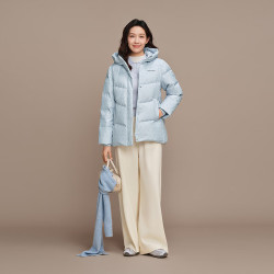 波司登 25冬季羽绒服女短款连帽加厚90绒百搭保暖外套B250245128 天蓝爱心印花9W38 XS