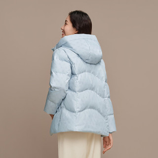 波司登 25冬季羽绒服女短款连帽加厚90绒百搭保暖外套B250245128 天蓝爱心印花9