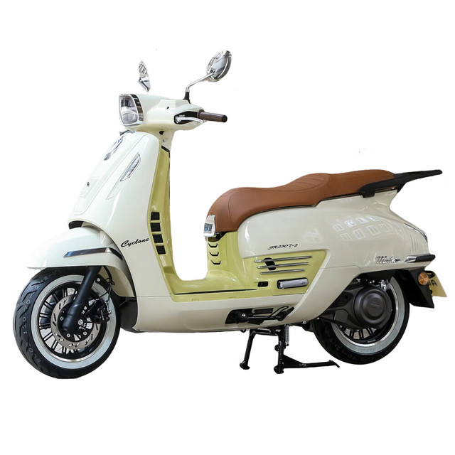 赛科龙 CYCLONE RT3E 250CC 摩登水冷复古踏板摩托车 双碟刹ABS 米白色