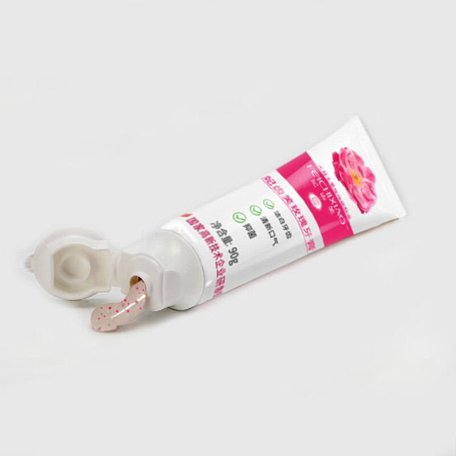 普达湾 PHUTAWAN 小秋千玫瑰精油牙膏去牙渍清新口气去烟渍牙膏 小秋千玫瑰牙膏 90ml