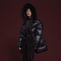 adidas 阿迪达斯 三叶草女款可拆卸毛领黑色保暖运动连帽羽绒服