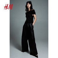 H&M女装针织衫秋季柔软舒适针织露肩上衣1207242 黑色 170/104