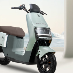 爱玛 卫士AB51 长续航电动自行车 TDR8106Z