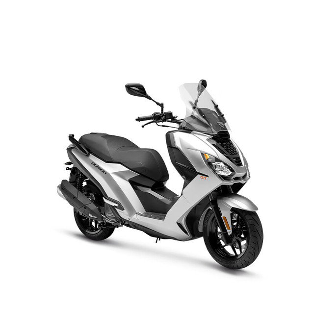 标致 PULSION 211 全新欧系中型踏板摩托车 闪光银