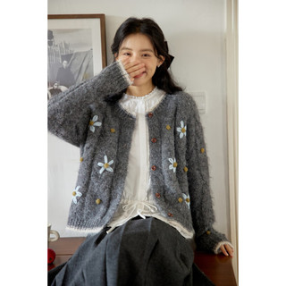 斐特玛撞色手工钩花灰色毛衣女慵懒风秋冬圆领针织开衫25年新款重工针织   适合80-95斤