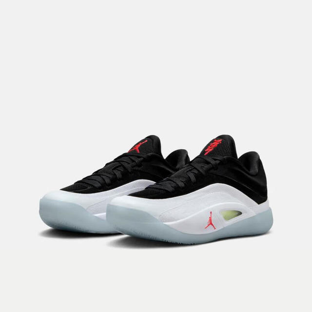NIKE 耐克 Zion 4 运动鞋 FD0588-100 37.5