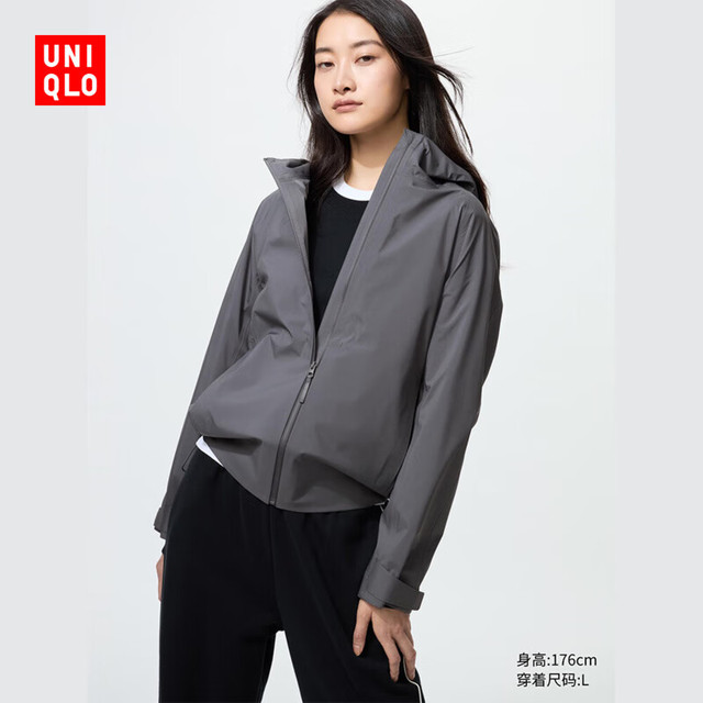 优衣库 女装BLOCKTECH连帽外套/户外防风耐久防水薄外套474179 479962/06铅灰色