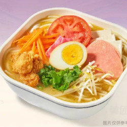 阿香米线 三鲜米线（含半颗卤蛋鸡米花火腿片番茄等）