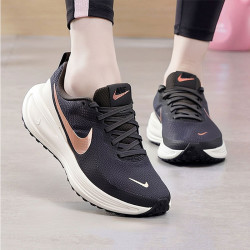 NIKE 耐克 女款跑步鞋 HJ8485-200