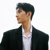 MISSOMA 方形孔雀石吊坠项链 金色孔雀石 RC-G-N1-ML-CH3-B