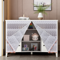 曼家欣 黑白格浴室帘 浴室柜遮挡布 横宽40竖高70cm 糖果红