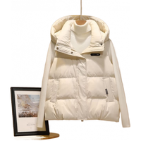YAYA 鸭鸭羽绒服 鸭鸭（YAYA）羽绒马甲女外穿冬男女同款连帽马夹背心羽绒服外套 米白色 M