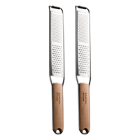 束语日本柠檬刨丝器不锈钢日式刮芝士奶酪刨刀商用皮屑擦皮刀擦丝刨屑 原木柄刨丝器 集成粗细2种刨丝孔