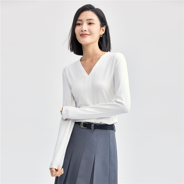 GIORDANO 佐丹奴 女装破骨V领修身弹力针织长袖T恤 05324812