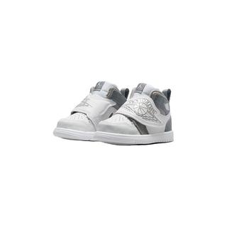  NIKE/耐克 轻盈缓震 儿童篮球运动鞋  23.5 【脚长13cm】 BQ7196-011