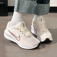 NIKE耐克女鞋2025秋季运动鞋休闲网面透气跑步鞋