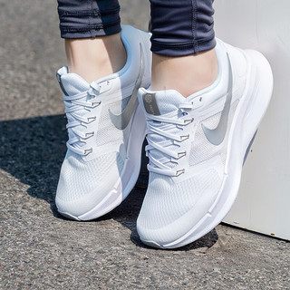 NIKE耐克女鞋2025秋季运动鞋休闲网面透气跑步鞋