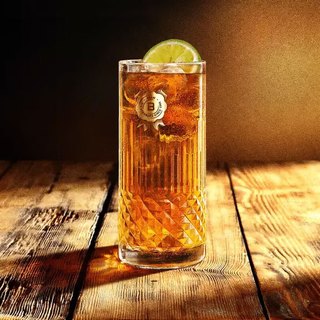 金宾（Jim Beam）黑牌 美国 7年调和型 威士忌 洋酒 700ml 【7年调和】黑牌 700ml