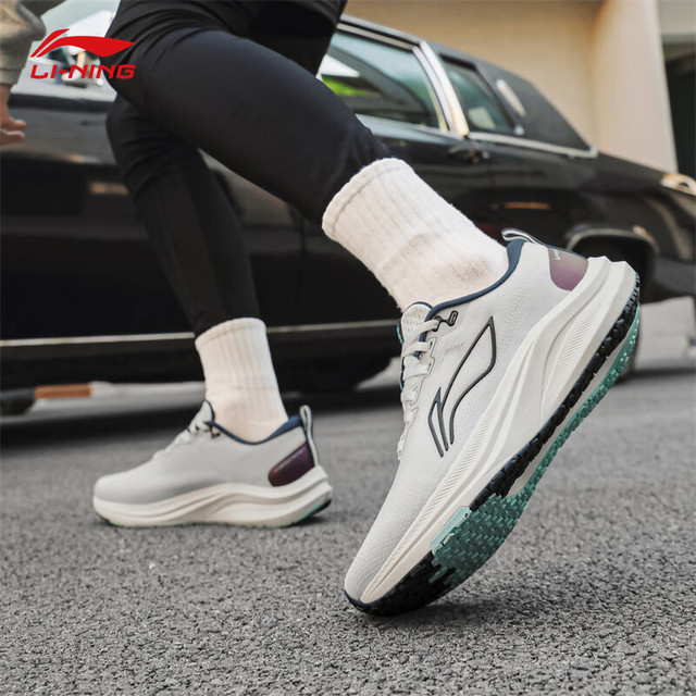 李宁 赤兔8 男款跑步鞋