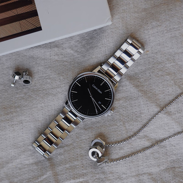 卡尔文·克莱恩 永恒系列 钢带商务男表 25200053