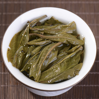 勐傣（MENGDAI）  2016年明前春尖 普洱茶生 饼茶357克