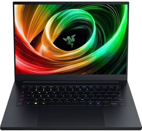 雷蛇 Blade 14 游戏本，搭载 AMD Ryzen AI 9 365 处理器