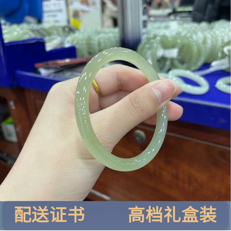 恋聚和田玉手镯新疆正圈美人小细圆条晴水绿叮当镯冰种少女时尚轻奢款 内径50