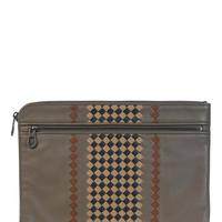 BOTTEGA VENETA 葆蝶家 Intrecciato Woven Pouch 牛皮手包