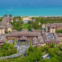 金茂三亚亚龙湾丽思卡尔顿酒店4天3晚套餐