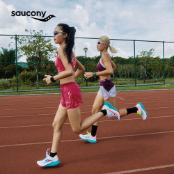 saucony 啡鹏4 碳板竞速跑鞋