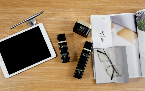 实验室实测背书,前沿成分+硬核数据,奢睿男士抗老不玩虚的!
