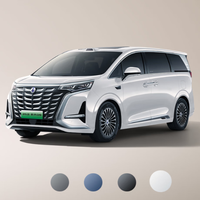 腾势 DENZA D9 2025款 DM-i智驾版 1020旗舰型 皓日白 新能源汽车