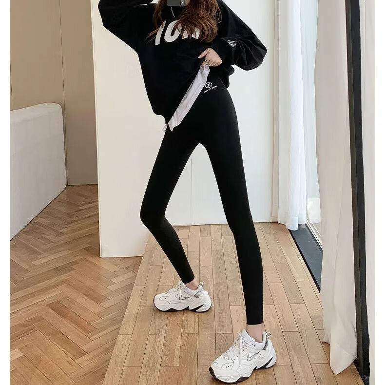  NLMC 女士鲨鱼裤套装