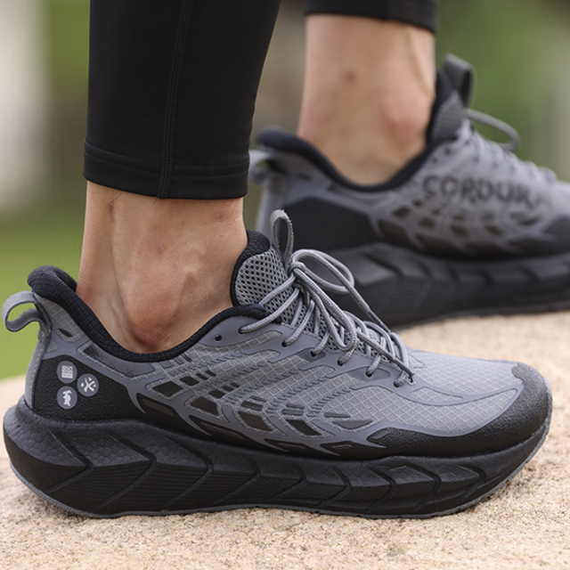 必迈 远征者5.0 男/女款跑鞋 XRPK002